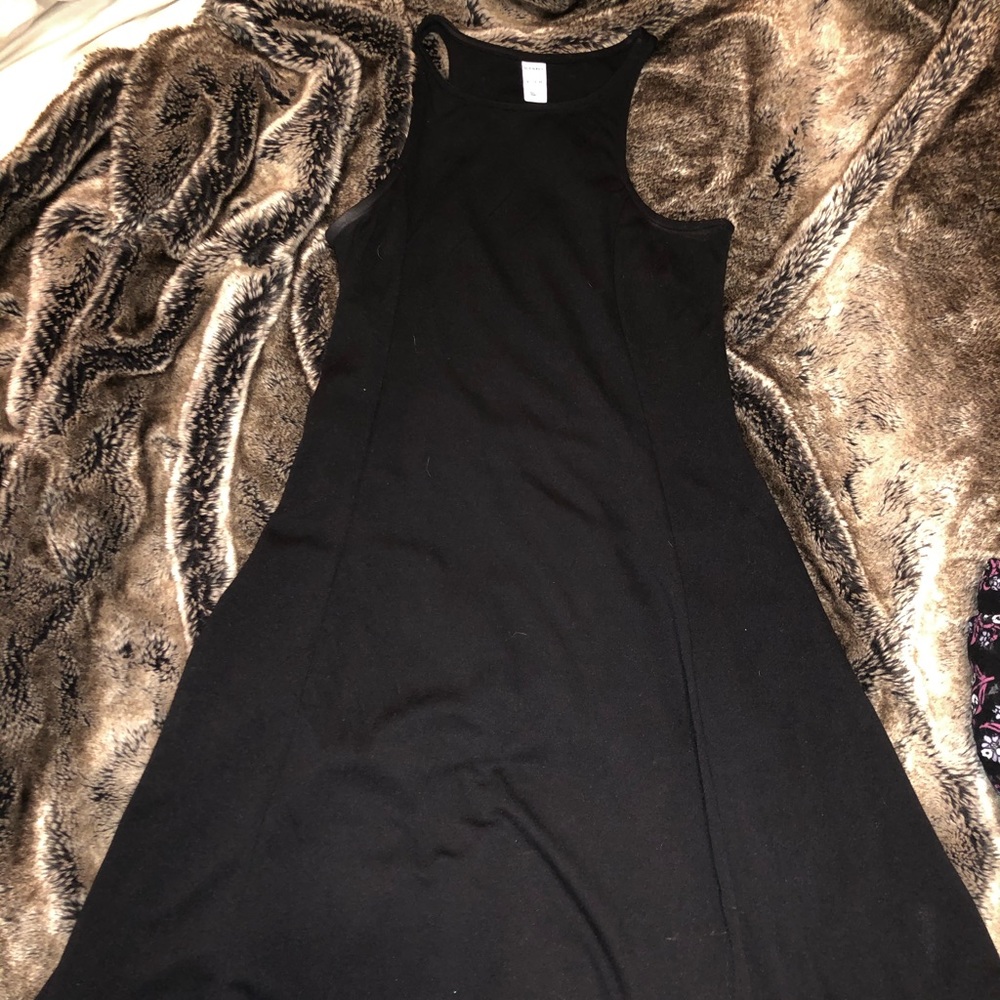 Old Navy Fit & Flare black dress